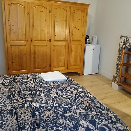 Bloemetje Hotel Asse Bagian luar foto