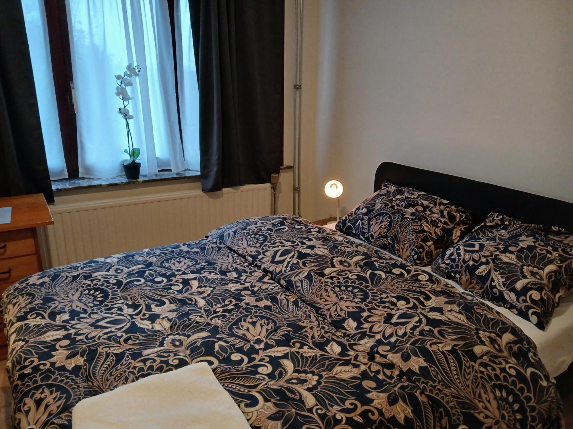 Bloemetje Hotel Asse Bagian luar foto