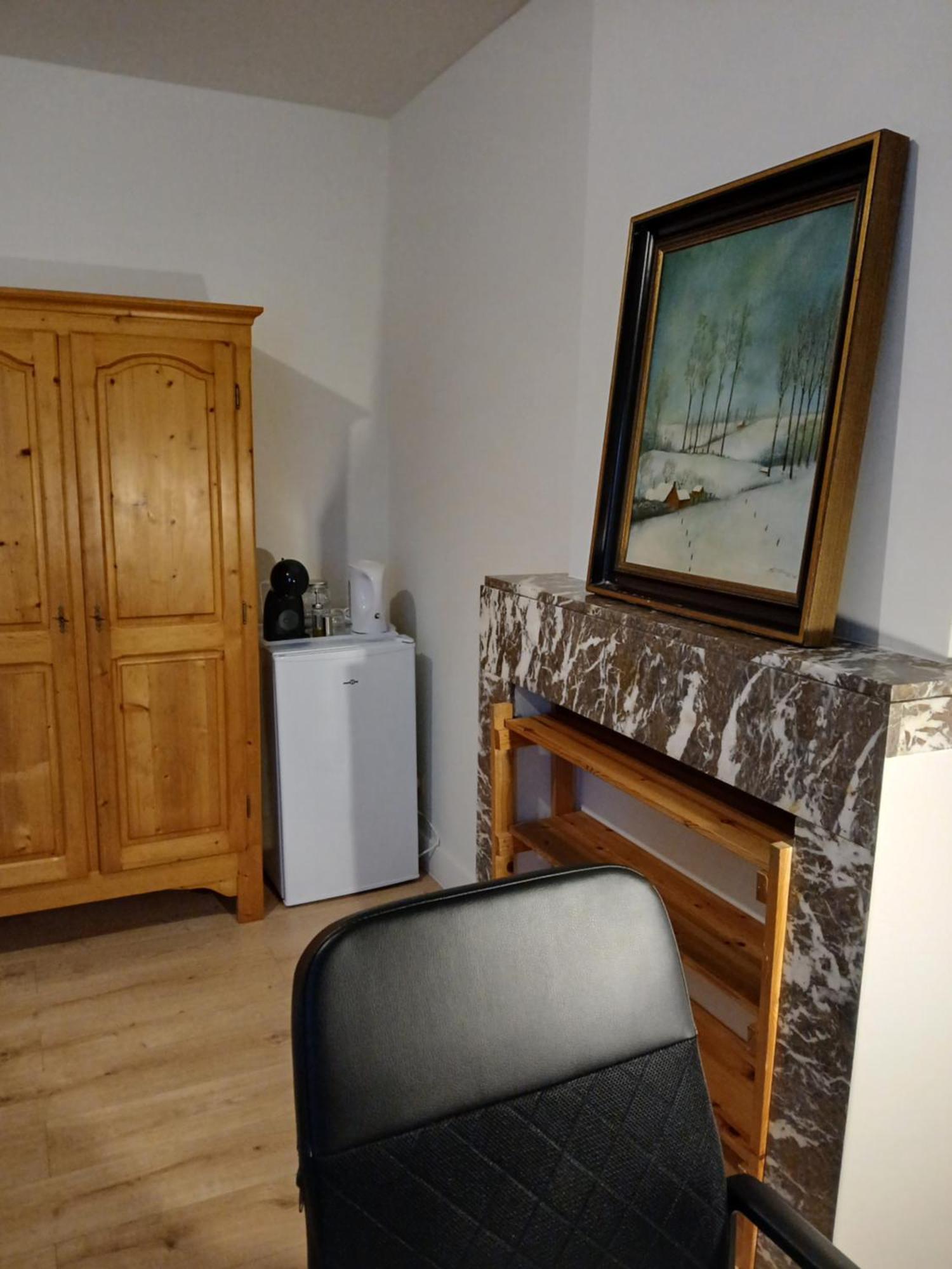 Bloemetje Hotel Asse Bagian luar foto